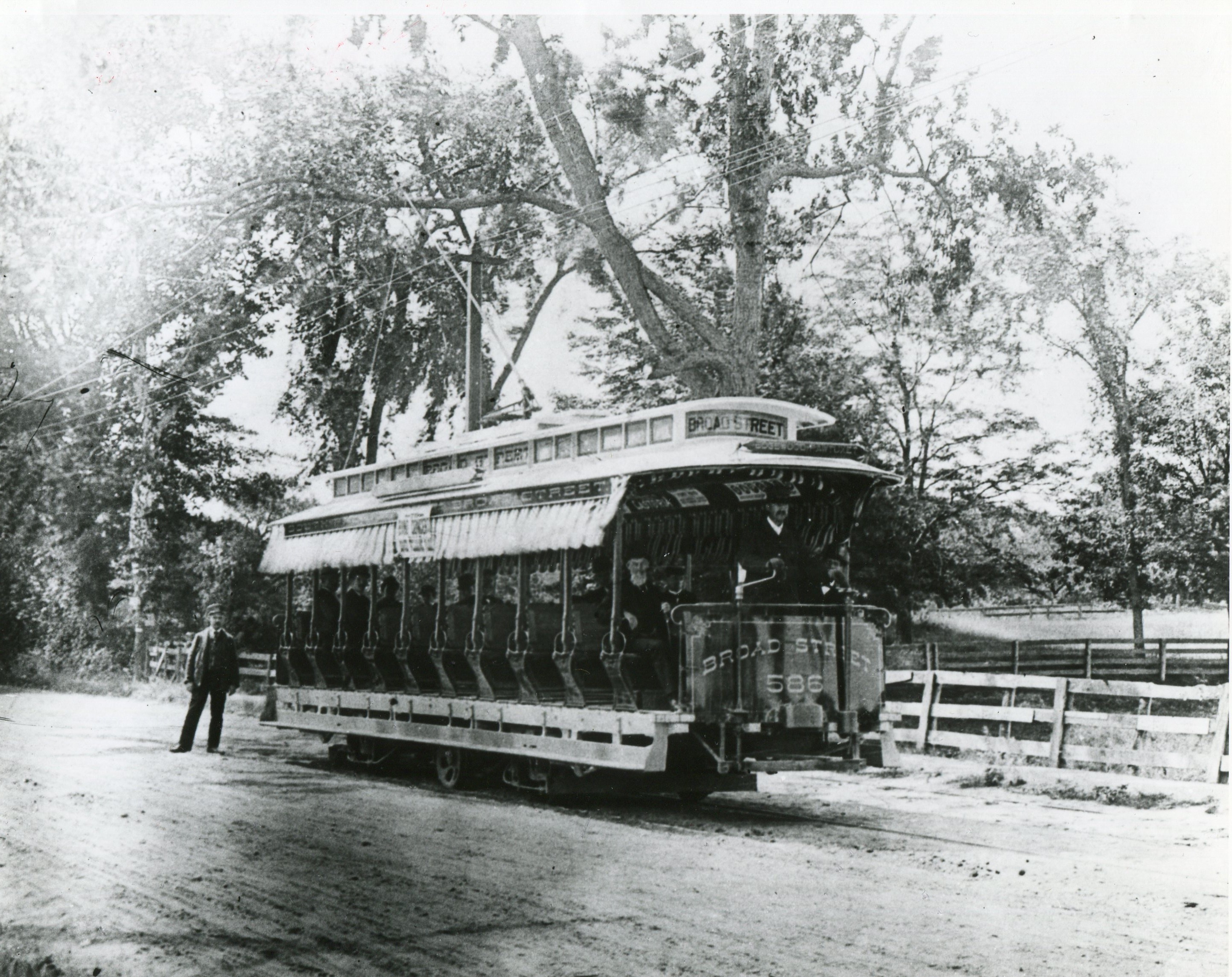 broad-street-trolley-ri-historical-society-photo